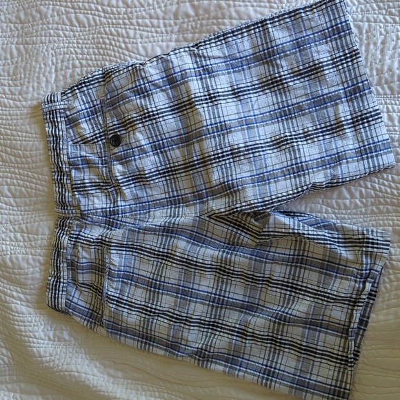 Club Monaco Plaid Shorts - Picture 3 of 4